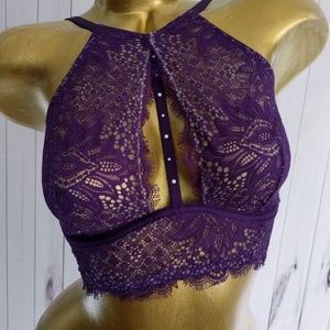 Victoria's Secret Intimates & Sleepwear - Nwt Victoria's Secret Lace Plunge Longline bra Victoria's Secret Intimates & Sleepwear - Nwt Victoria's Secret Lace Plunge Longline bra